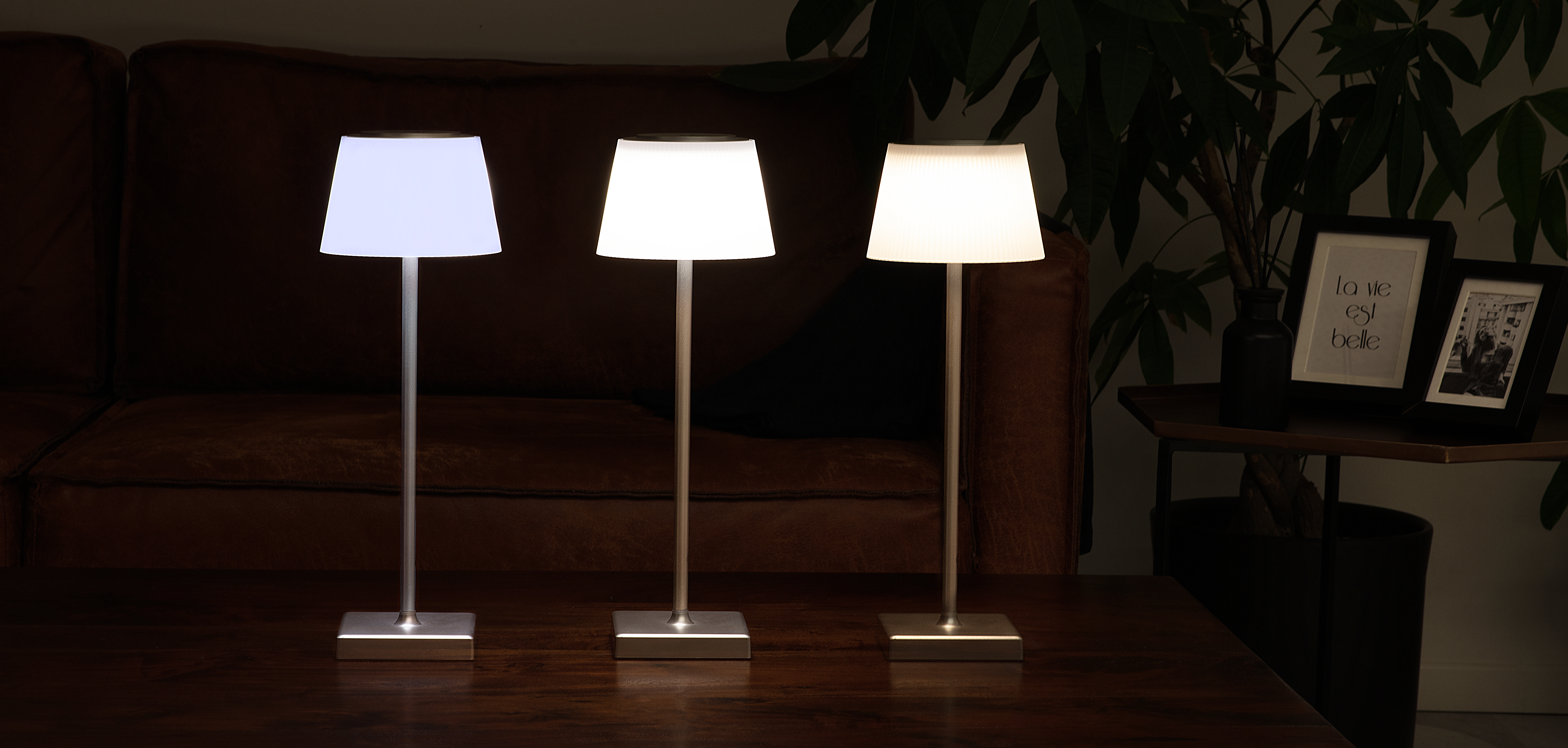 MOOD Dimmable table lamp